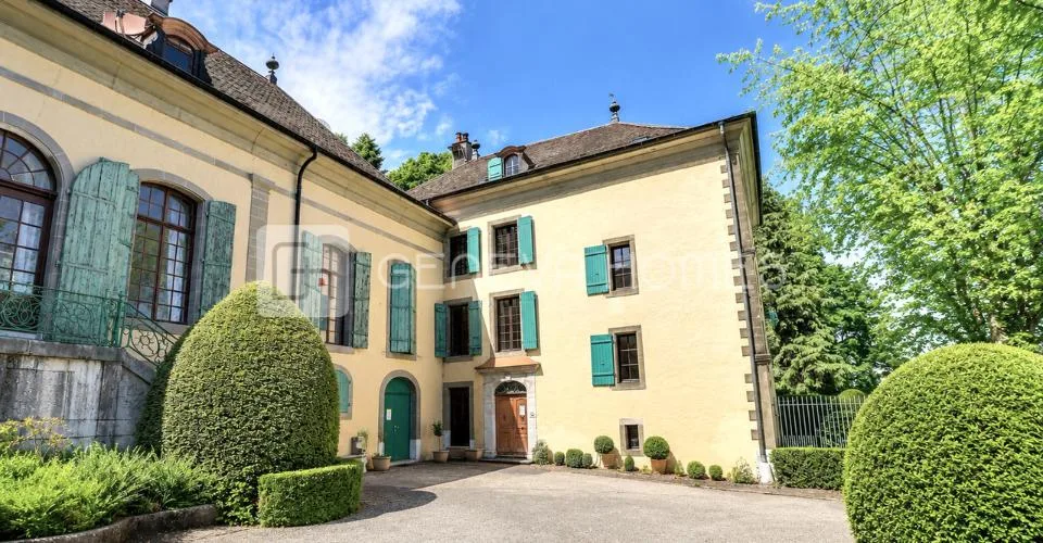Appartement de prestige alliant histoire, charme, et nature
