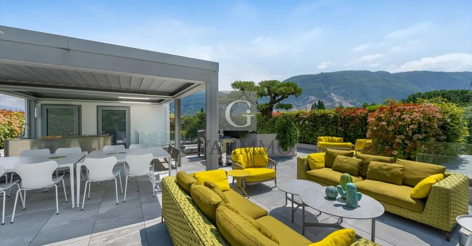 Magnifique duplex neuf aux finitions haut de gamme