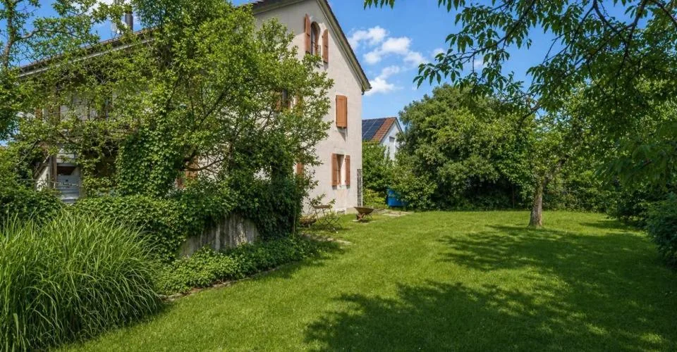 Ferme genevoise de caractère à Veyrier