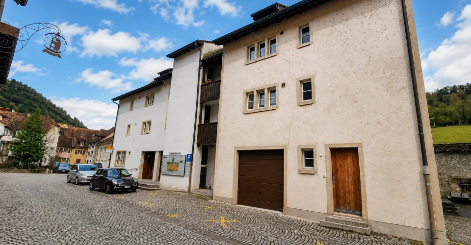 Studio au cœur de la cité médiévale de Saint-Ursanne – Foto 4 von 4