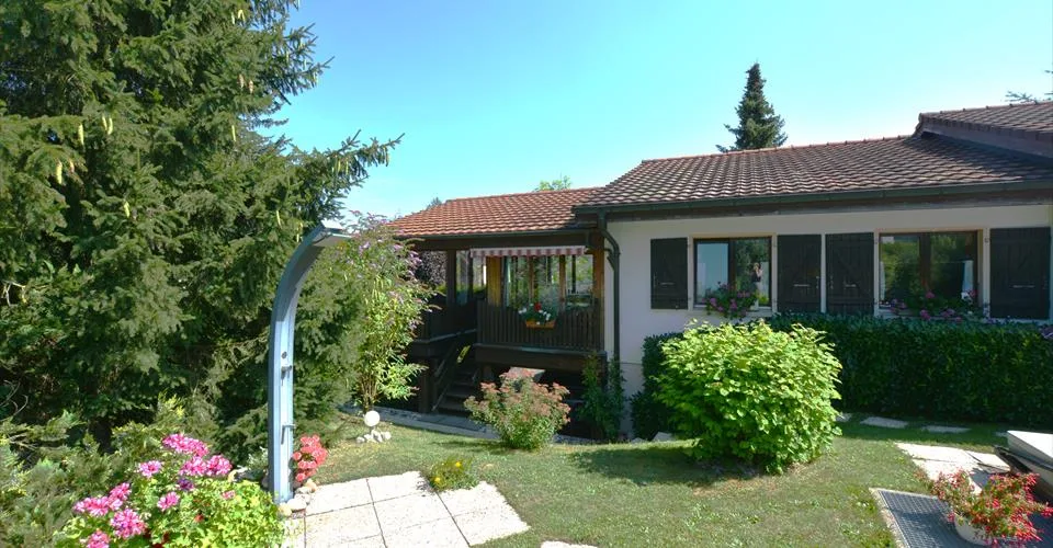 Propriété familiale de style provençal à Porrentruy