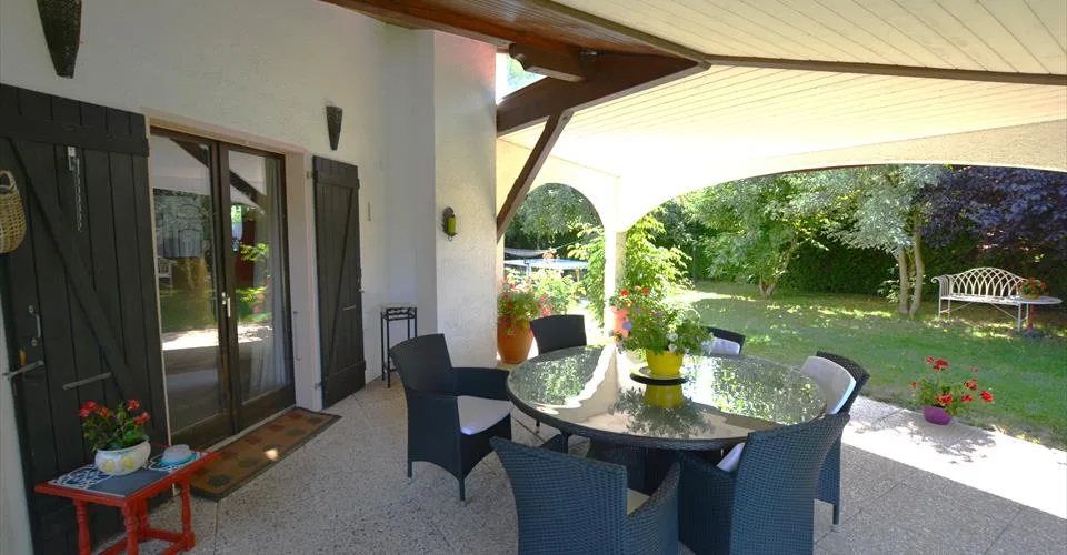 Propriété familiale de style provençal à Porrentruy