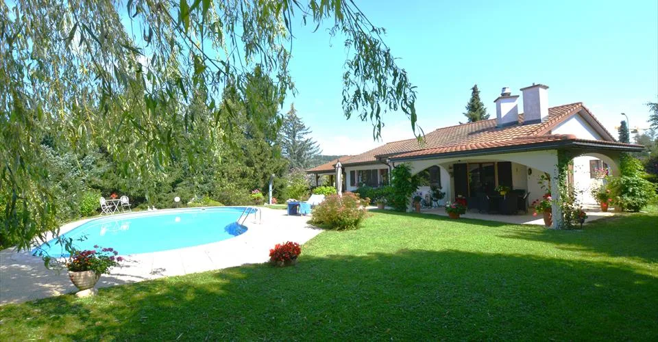Propriété familiale de style provençal à Porrentruy