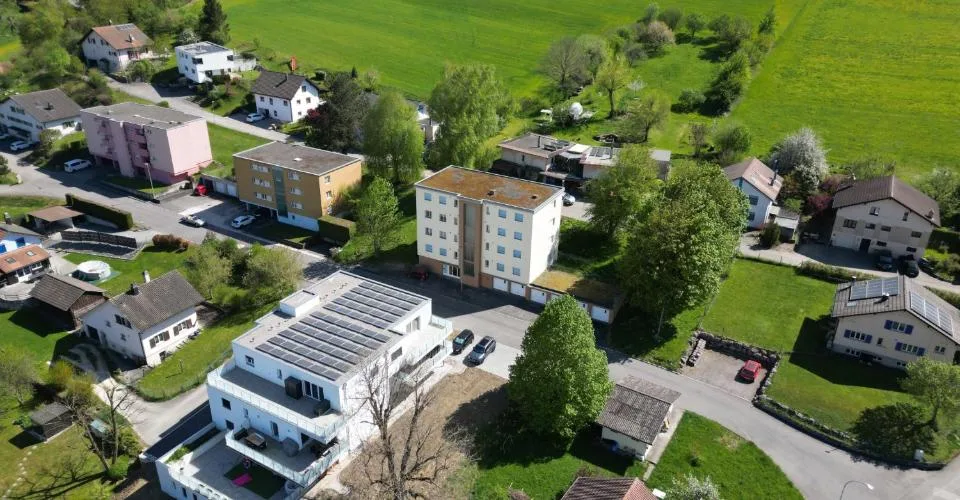 Immeuble de rendement à Courfaivre Prix sur demande – Foto 2 von 7