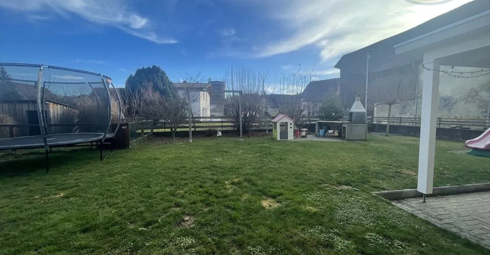 Maison composée de deux logements avec possibilité d'agrandissement