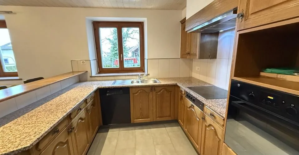 Maison villageoise à vendre comprenant 2 appartements à Charmoille