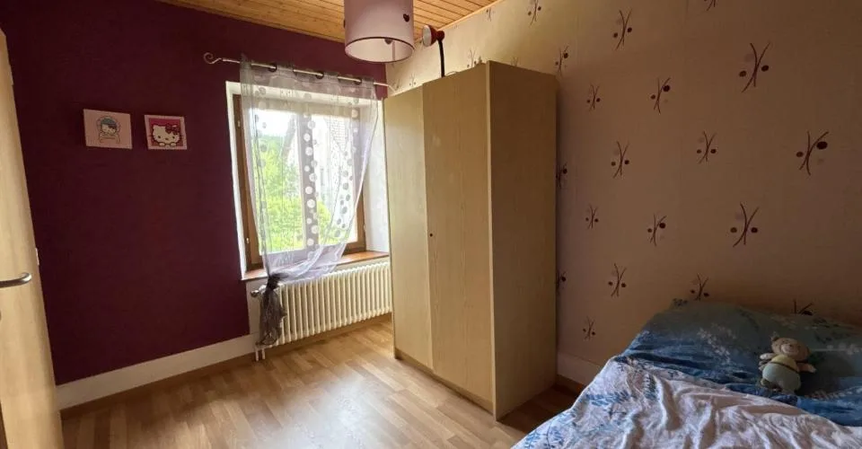 Maison de village de 7 pièces à vendre à Damvant
