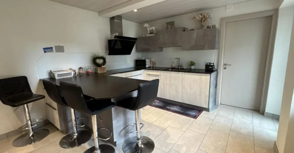 Maison de village de 7 pièces à vendre à Damvant