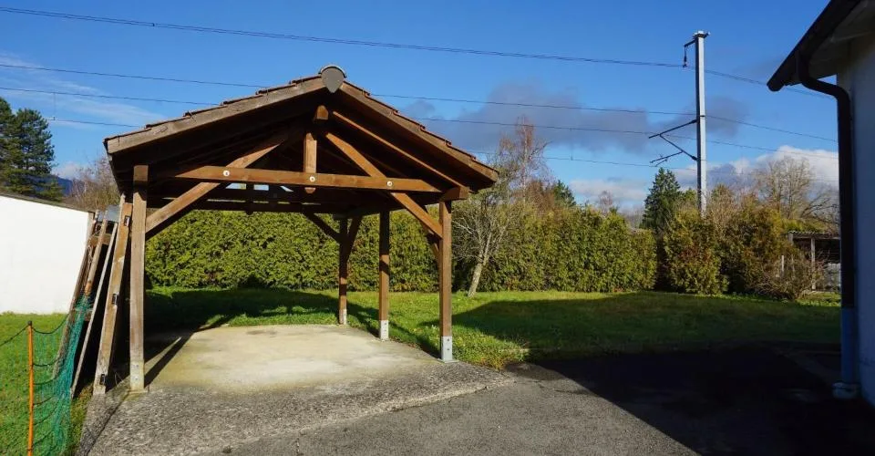 ARI-252 - Maison individuelle sur une parcelle de 904 m2