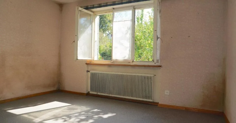 ARI-242 Maison de 2 appartements sur une parcelle de 1'485 m2