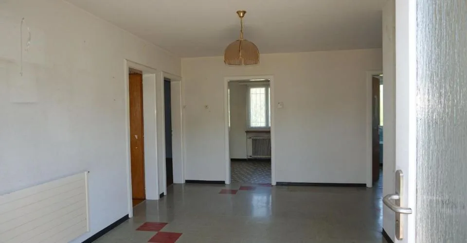 ARI-242 Maison de 2 appartements sur une parcelle de 1'485 m2