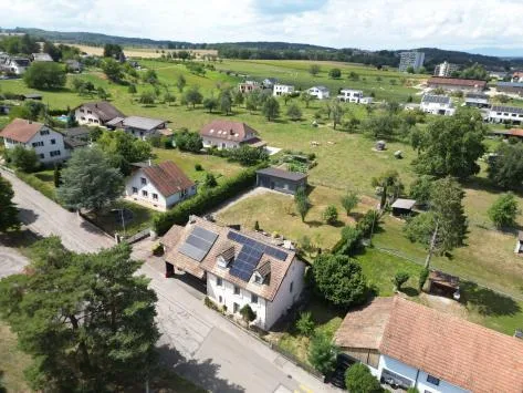 Petit immeuble avec jardin Produit d’investissement à saisir à Courtemaîche
