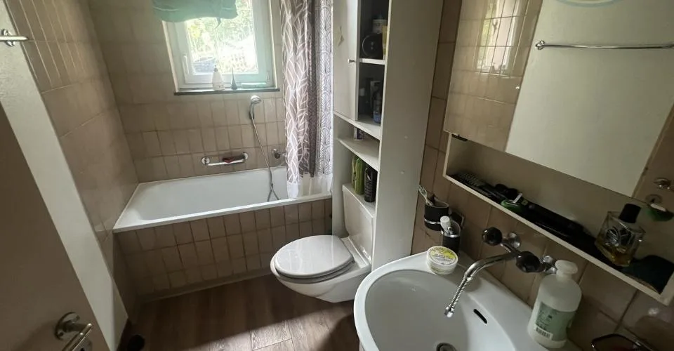 Immeuble de rendement avec 3 appartements et surface verte de 1'400m2 – photo 4 sur 13