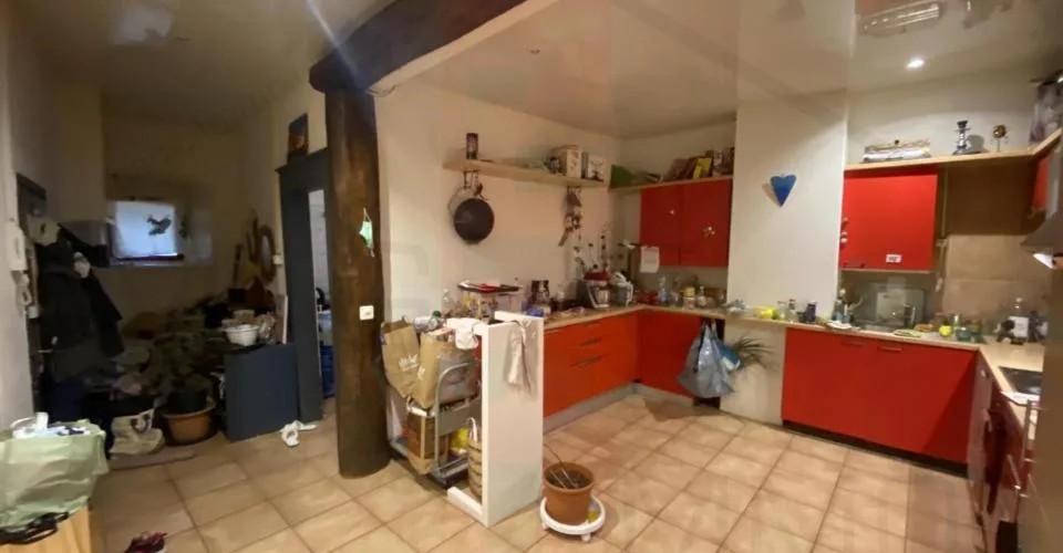 Appartement avec beau potentiel au centre ville de Porrentruy