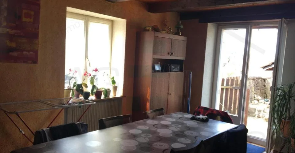 Porrentruy à 3 km. Immeuble de rendement