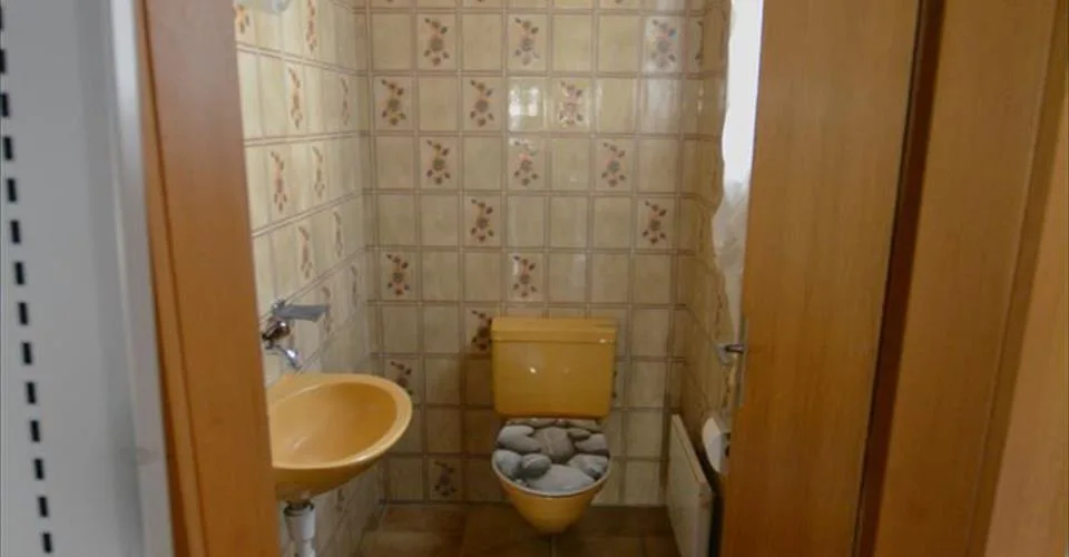 Propriété mixte à rénover située à Bure