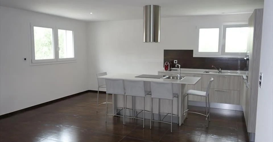 Joli appartement de 4,5 pièces idéalement bien situé et au calme vendu à un prix très raisonnable