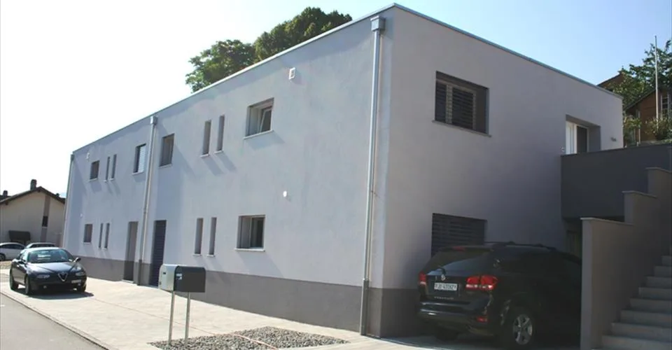 Joli appartement de 4,5 pièces idéalement bien situé et au calme vendu à un prix très raisonnable