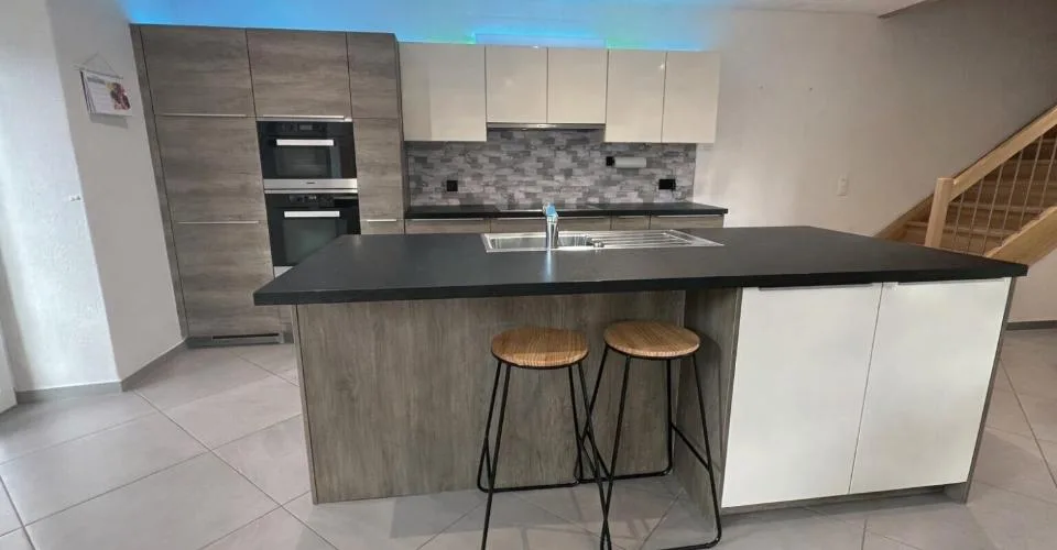 À vendre charmante maison rénovée à Coeuve