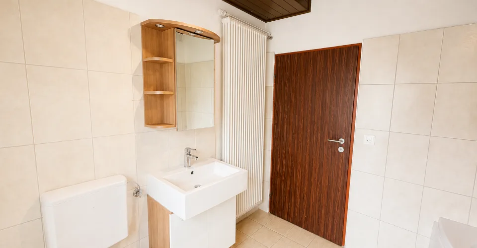 Opportunité unique de 2 maisons mitoyennes avec jardin, terrasse, cave voûtée et garages à Grandfontaine