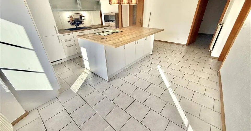 À vendre maison de 2 appartements rénovés à Courchapoix – foto 5 di 13