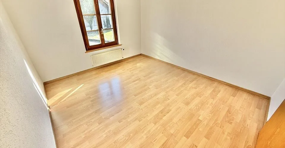À vendre maison de 2 appartements rénovés à Courchapoix – foto 8 di 13