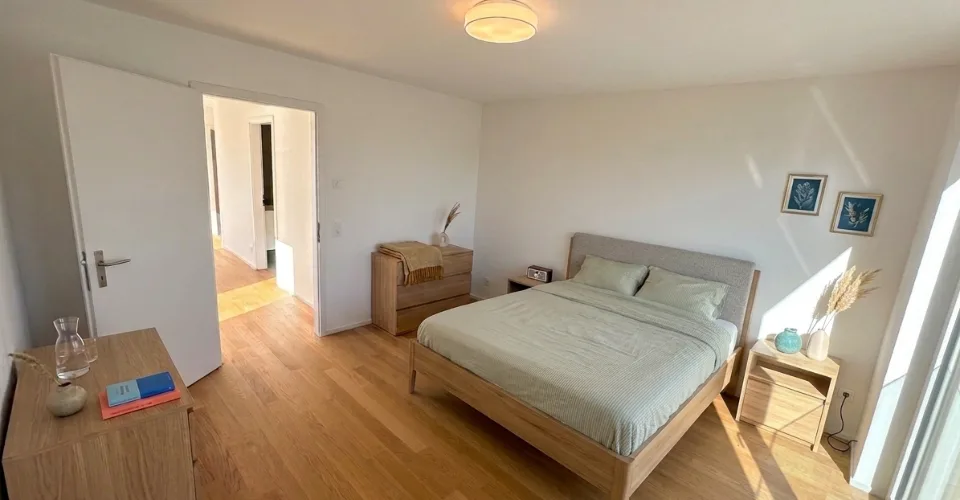 Magnifique duplex avec grande terrasse de 32 m² lumineux et moderne – Foto 8 von 13
