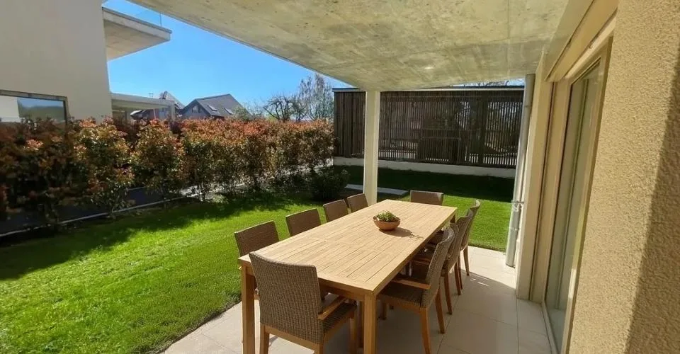Magnifique triplex lumineux de 4.5 pièces avec terrasse à Porrentruy – Foto 3 von 13