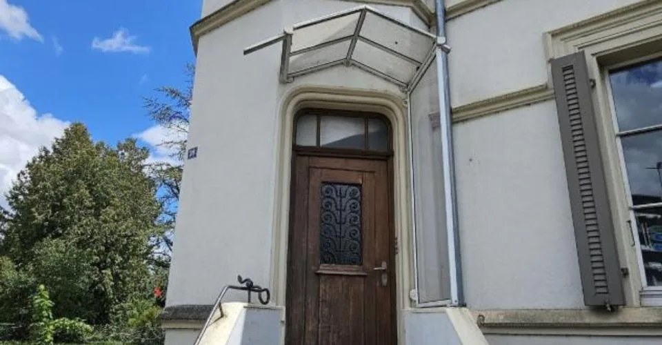À vendre à Porrentruy maison de maître de 3 appartements