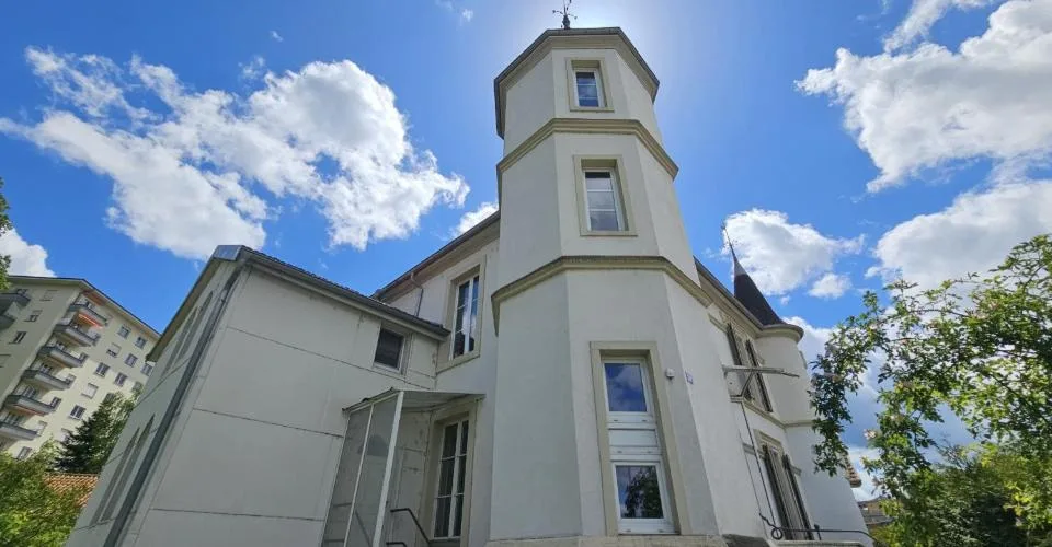 À vendre à Porrentruy maison de maître de 3 appartements