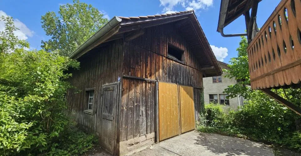 À vendre à Porrentruy maison de maître de 3 appartements