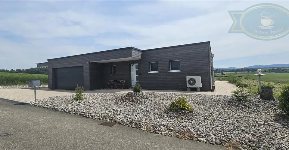 Maison de plain-pied moderne avec vue panoramique exceptionnelle