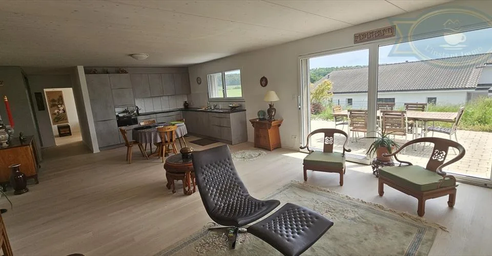Maison de plain-pied moderne avec vue panoramique exceptionnelle