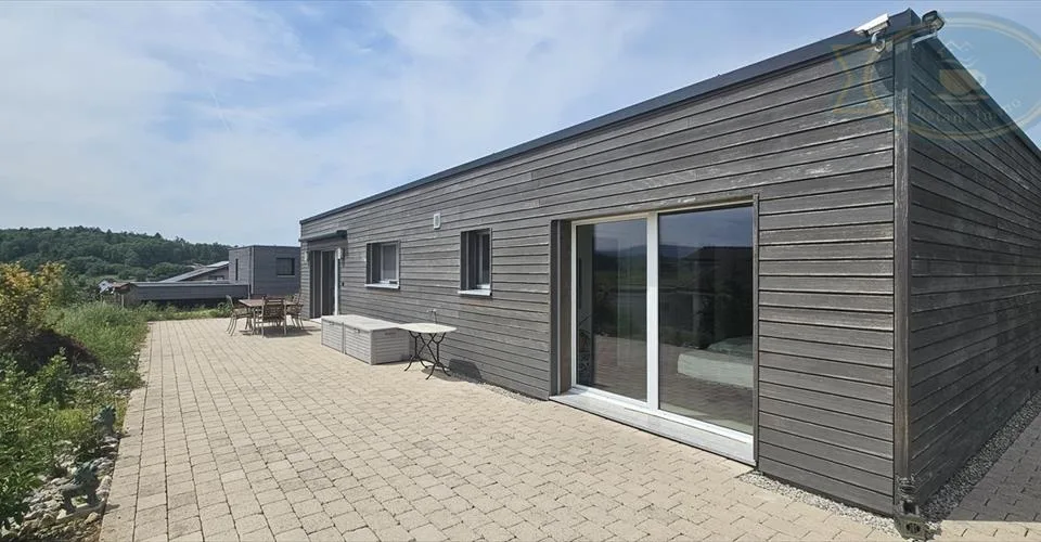 Maison de plain-pied moderne avec vue panoramique exceptionnelle