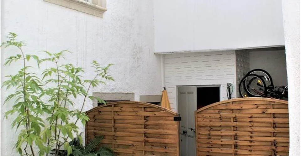 Immeuble de rendement à Porrentruy – Foto 23 von 26