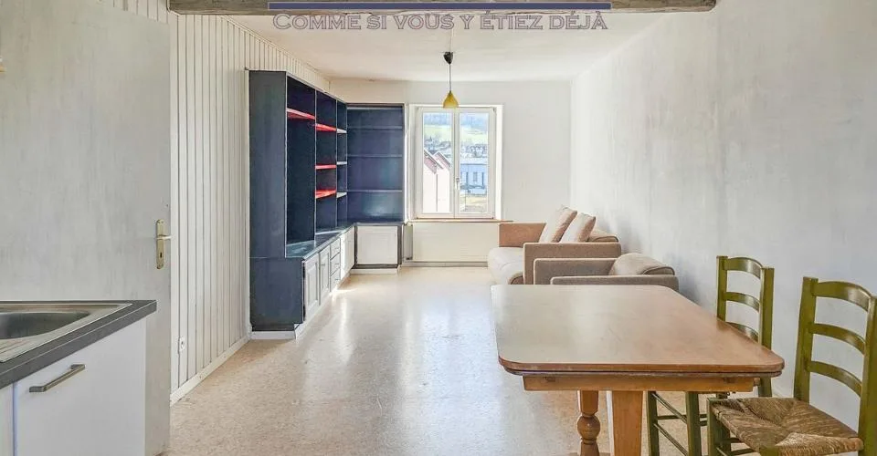 Immeuble de 3 appartements idéalement située proche de la gare avec une annexe atelier et garage – foto 4 di 5