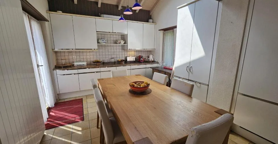 À vendre à Moutier maison familiale de 9.5 pièces