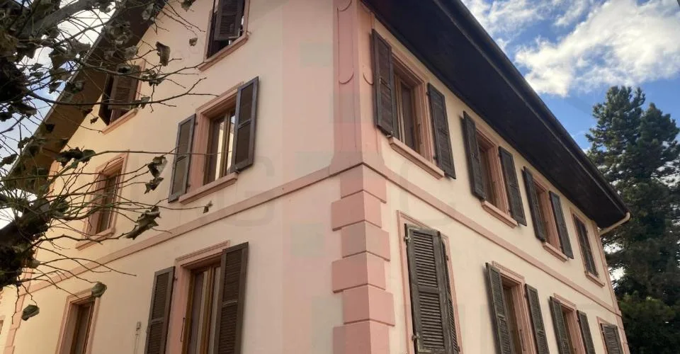 Appartement de 4,5 pièces avec haut plafond