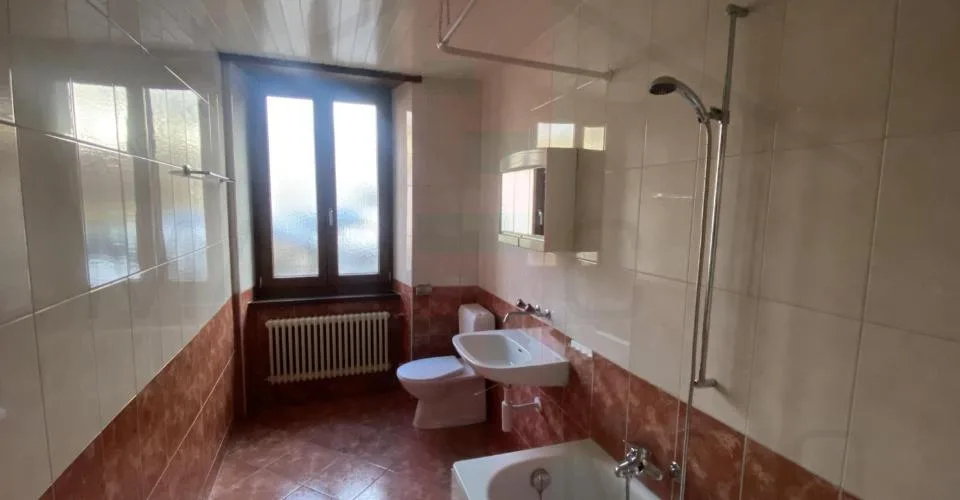 Appartement de 4,5 pièces avec haut plafond