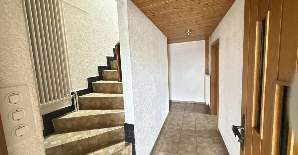 À Boncourt accueillante maison de 6.5 pièces à vendre