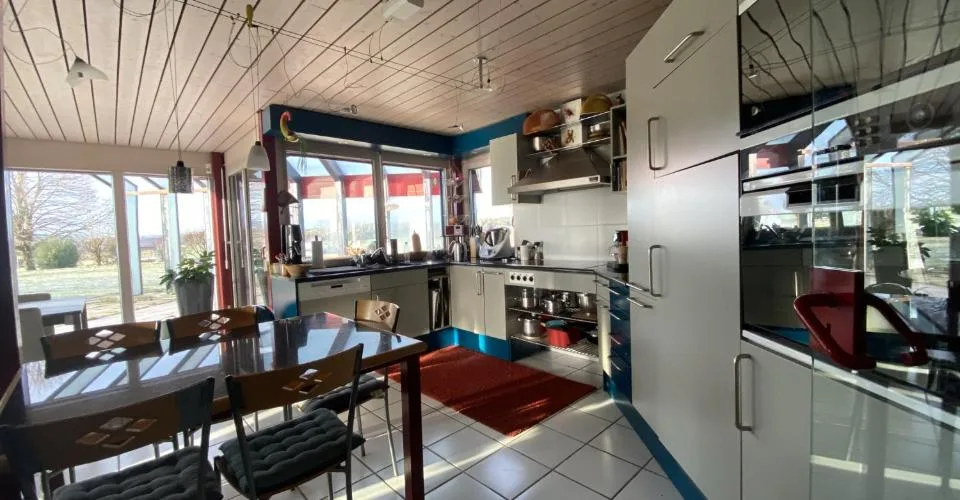 Villa, Bure - 679000