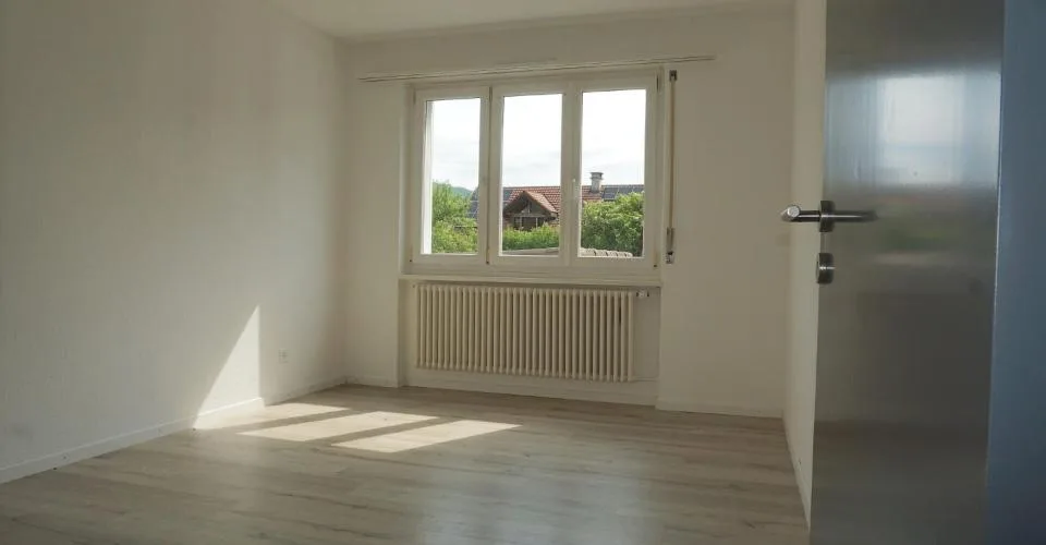 ARI-236 - Rendement - Très belle maison de 2 appartements de 4,5 et 3,5 pièces sur une parcelle de 1'134 m2 – Foto 11 von 13