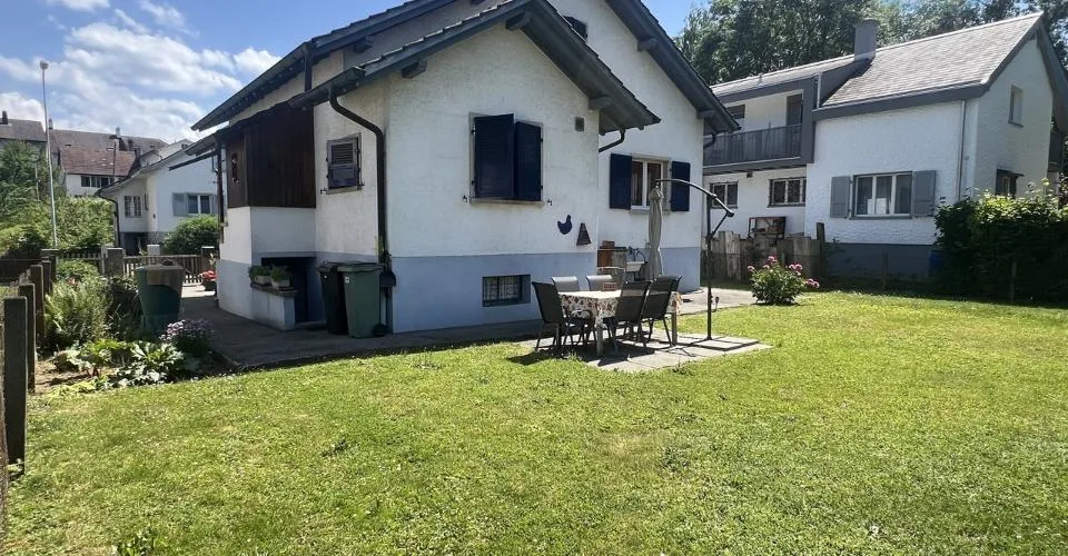 Maison familiale avec jardin et volumes généreux à Porrentruy