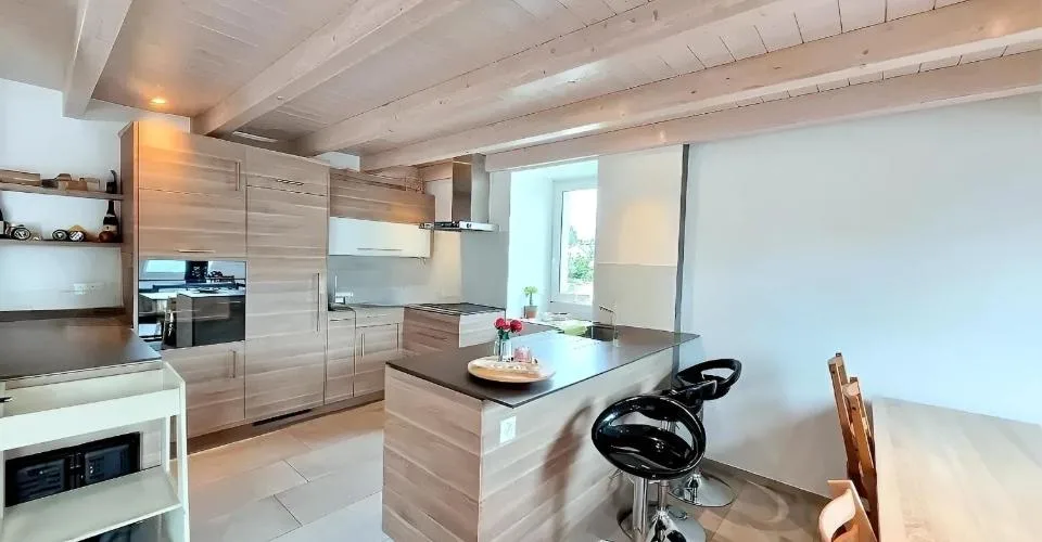 Loft contemporain de 4,5 pièces 153 m² de volumes et de lumière à Alle