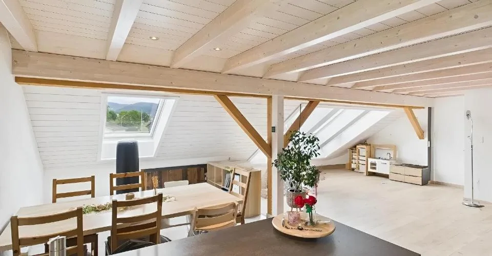 Loft contemporain de 4,5 pièces 153 m² de volumes et de lumière à Alle