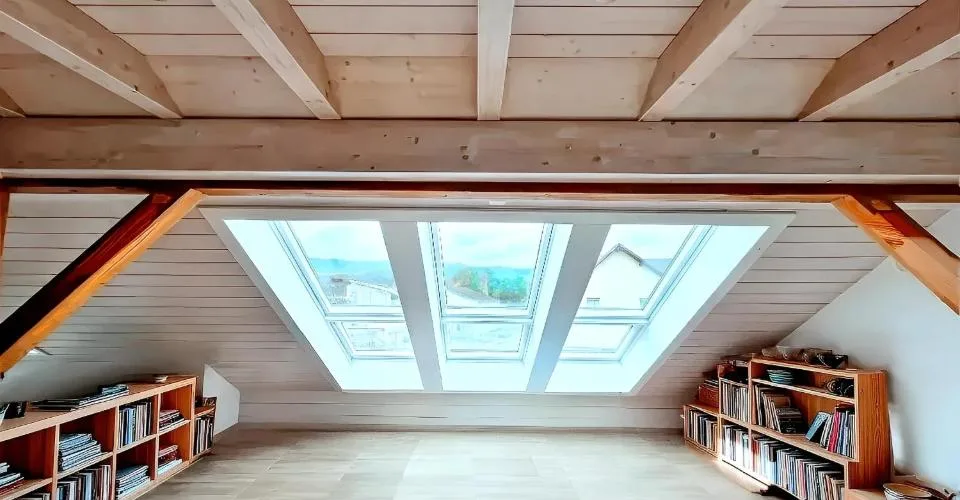 Loft contemporain de 4,5 pièces 153 m² de volumes et de lumière à Alle