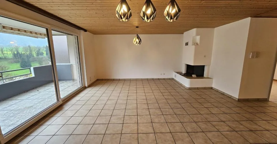 À Moutier appartement de 4.5 pièces au 2ème étage à vendre