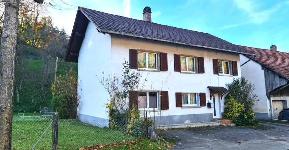 Grande maison familiale atypique de 7,5 pièces