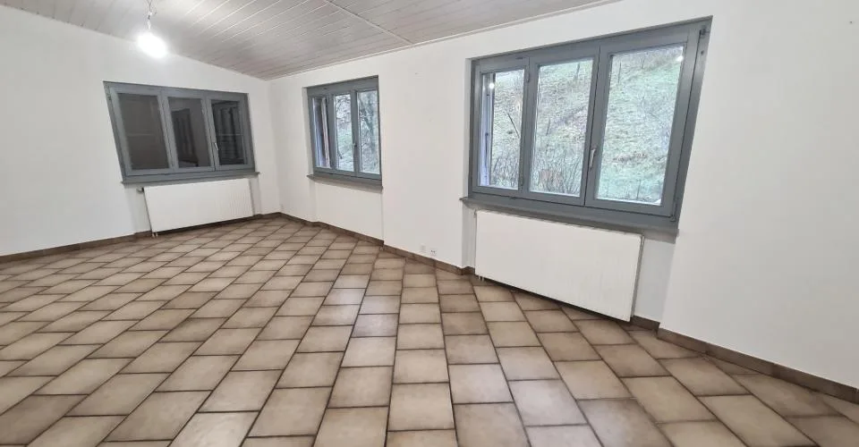 Grande maison familiale atypique de 7,5 pièces