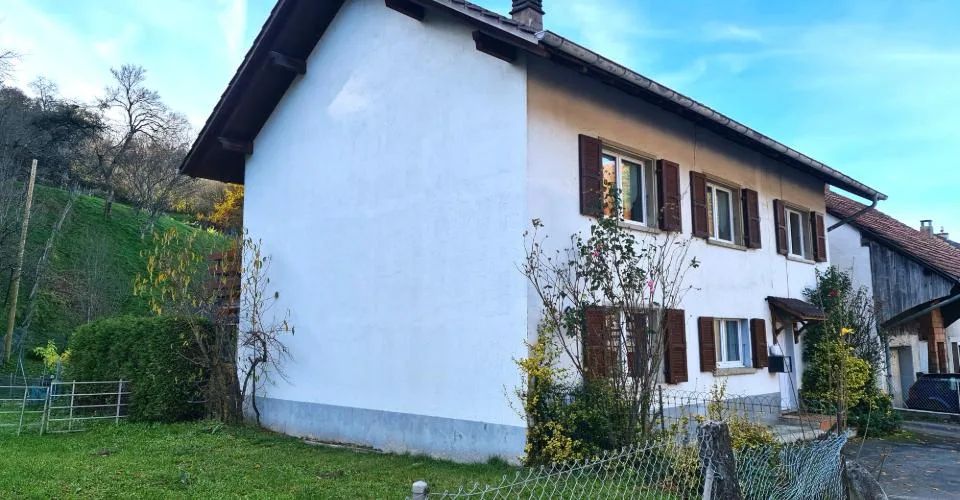 Grande maison familiale atypique de 7,5 pièces